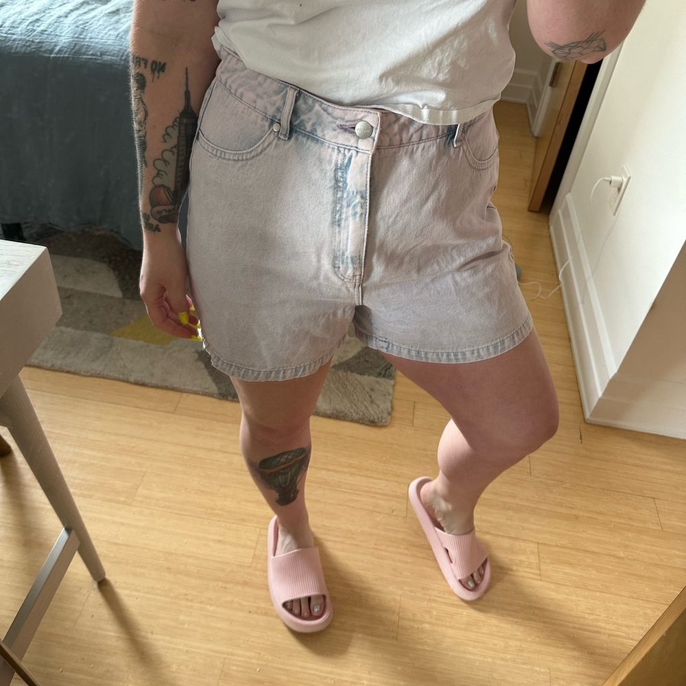 AFENDS — purple denim short — size 10